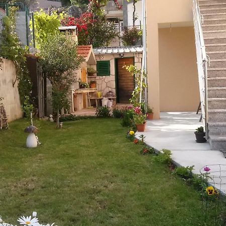 Apartments Anaivana Trogir Eksteriør bilde