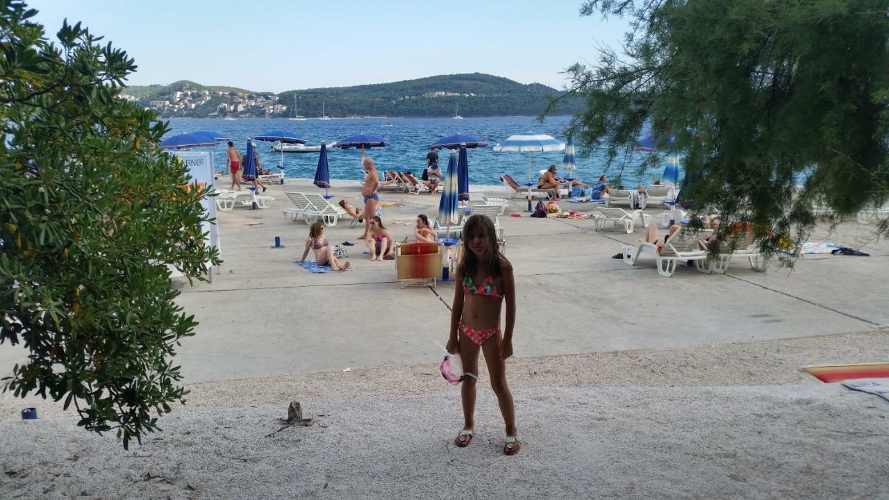 Apartments Anaivana Trogir Eksteriør bilde