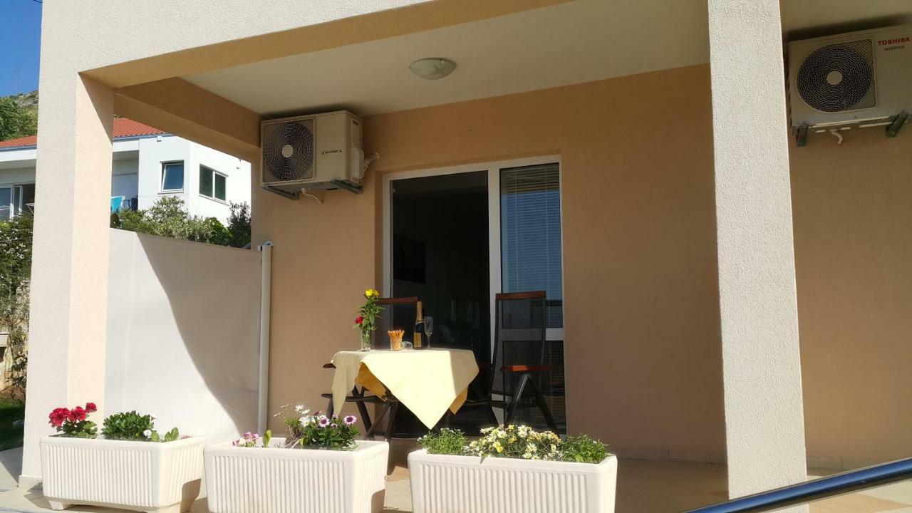 Apartments Anaivana Trogir Eksteriør bilde